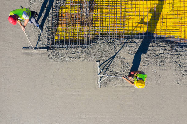 Best Best Concrete Contractor  in La Crosse, WI